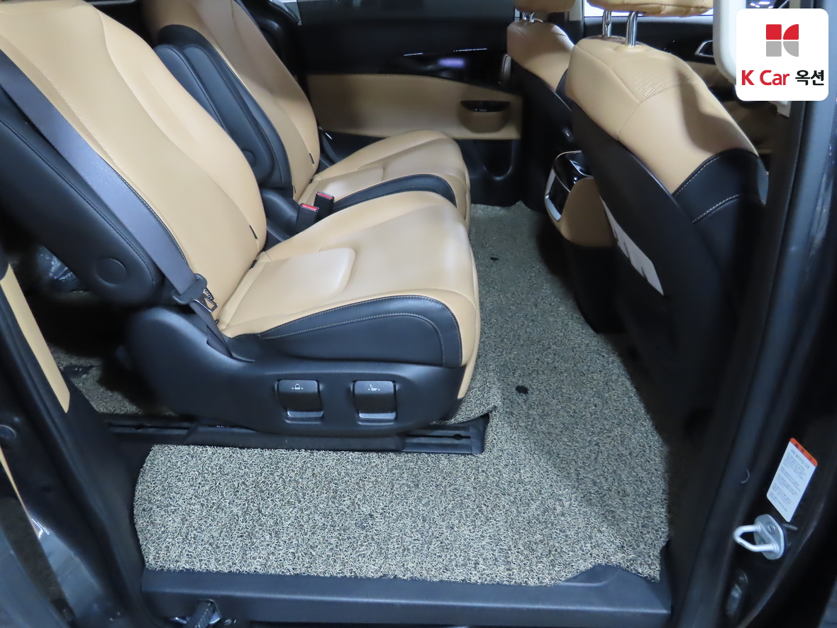Kia Carnival 2023 - Image 26