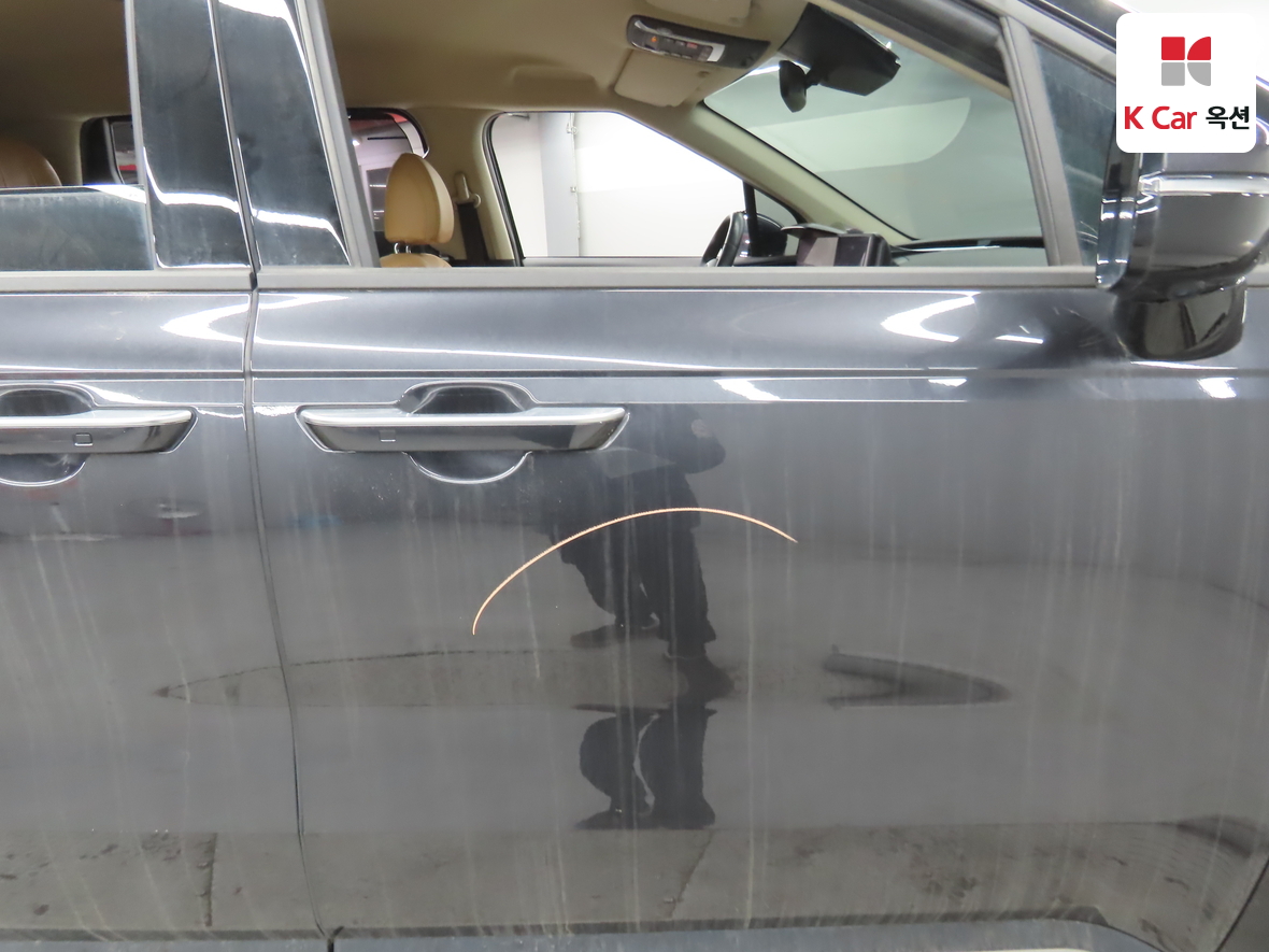 Kia Carnival 2023 - Image 36