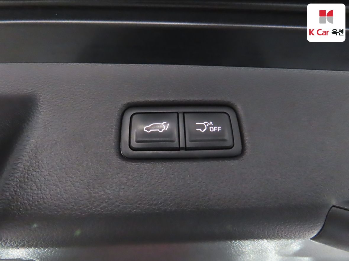 Kia Carnival 2023 - Image 25