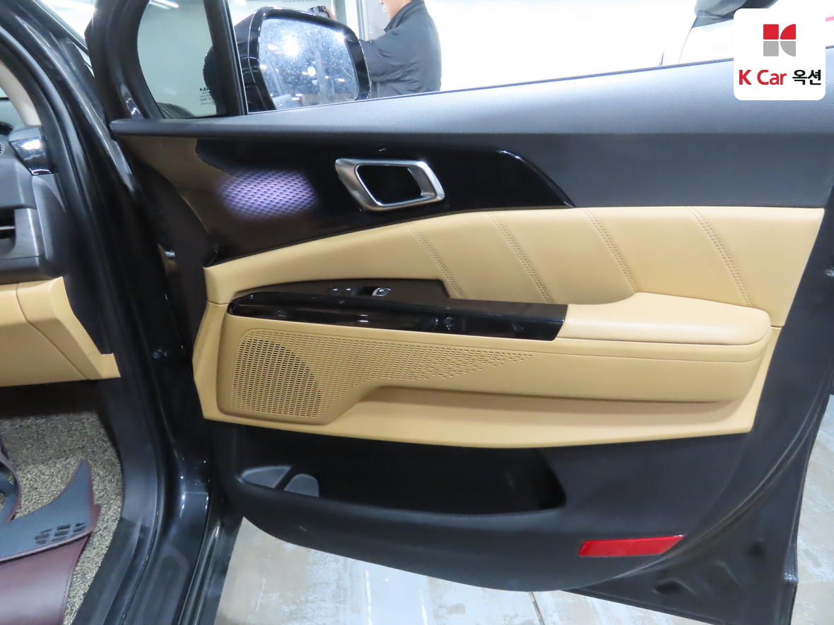 Kia Carnival 2023 - Image 27