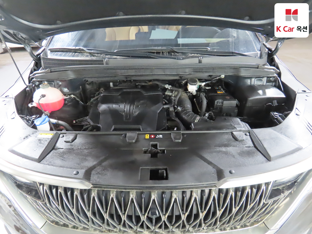 Kia Carnival 2023 - Image 31