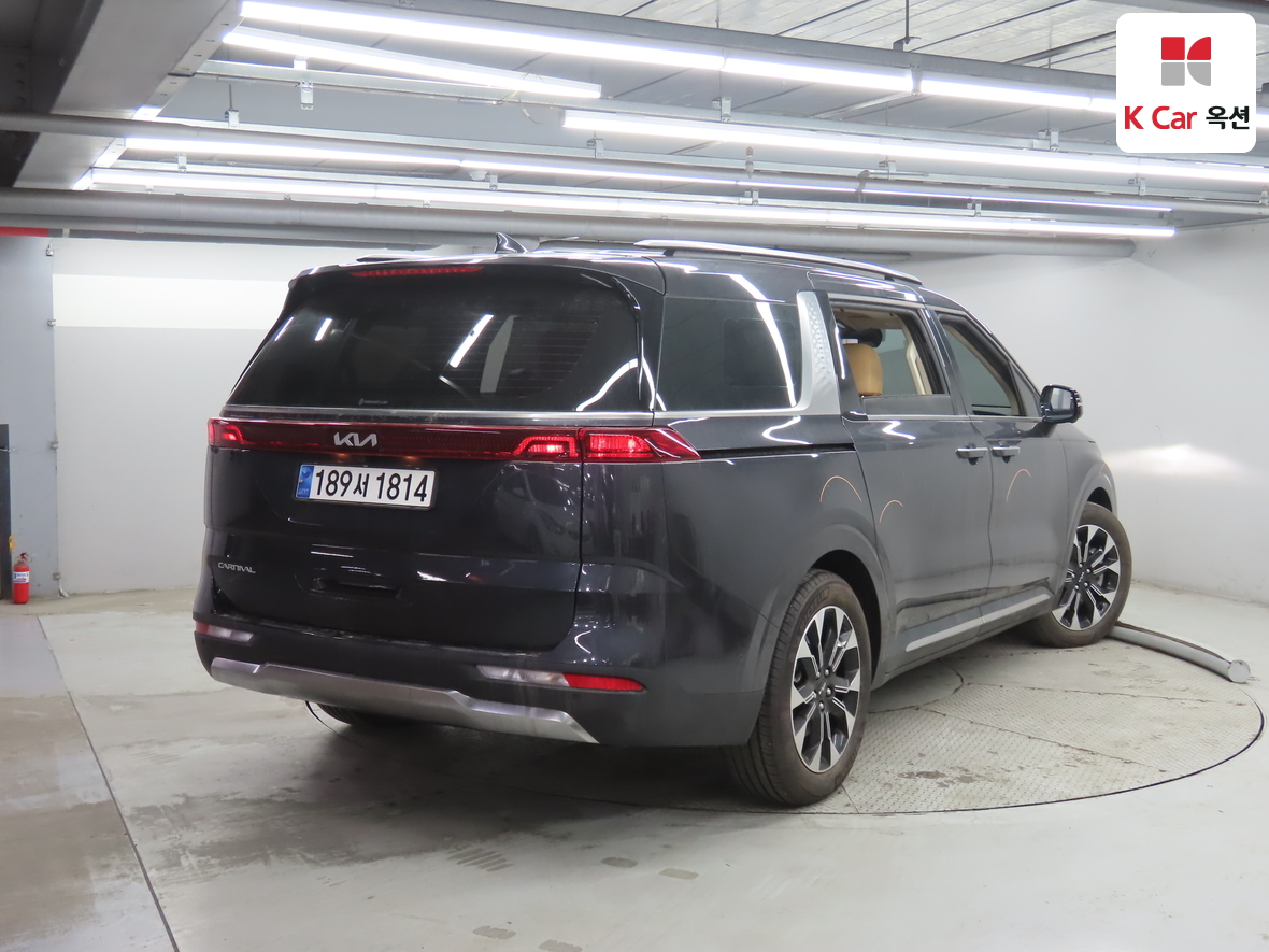 Kia Carnival 2023 - Image 2