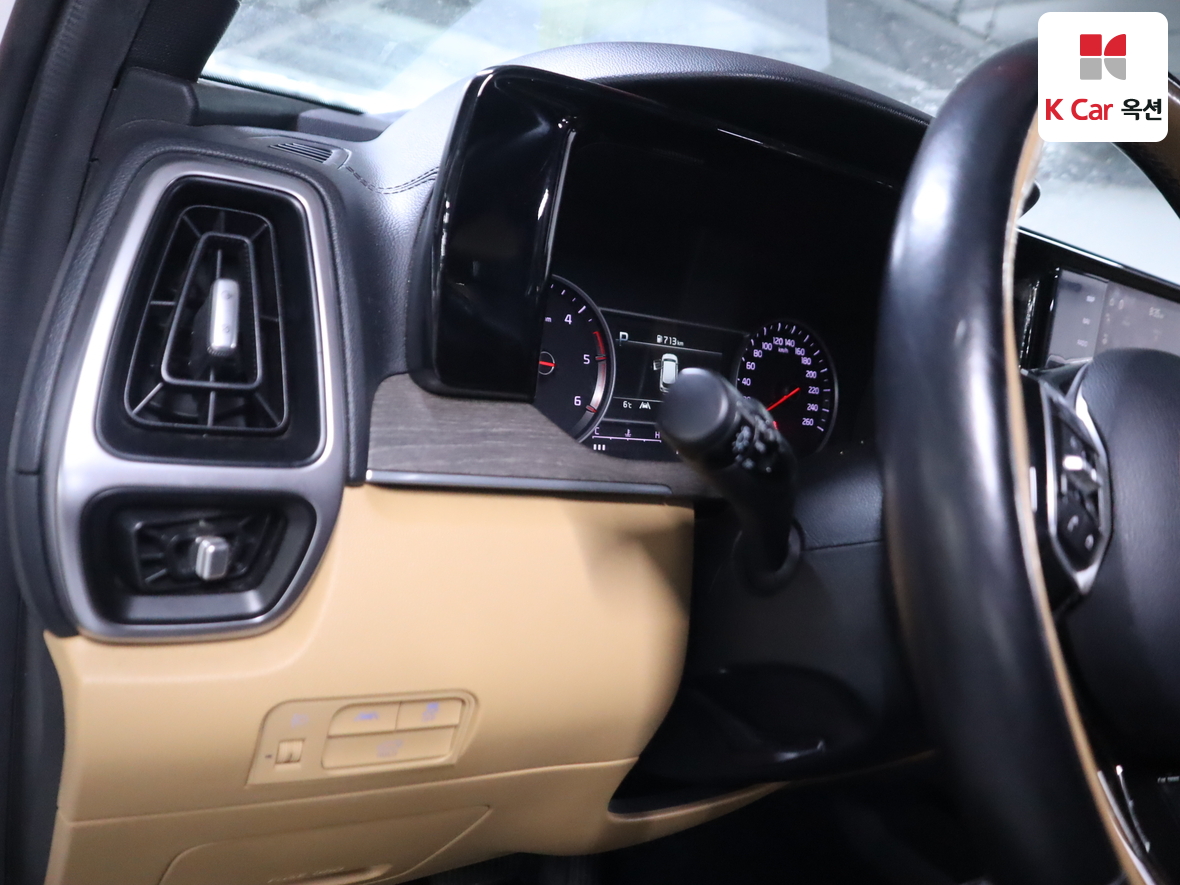 كيا سورينتو 2021 - صورة 9