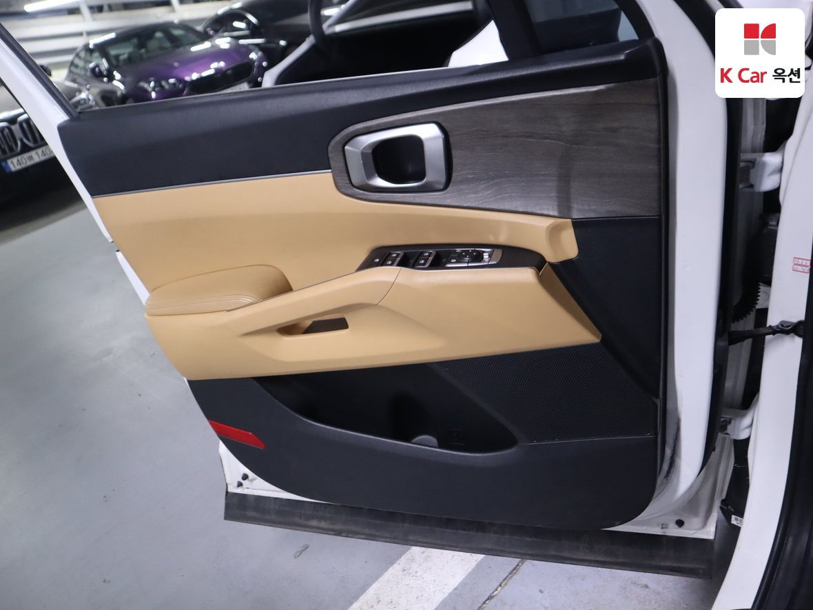 كيا سورينتو 2021 - صورة 8