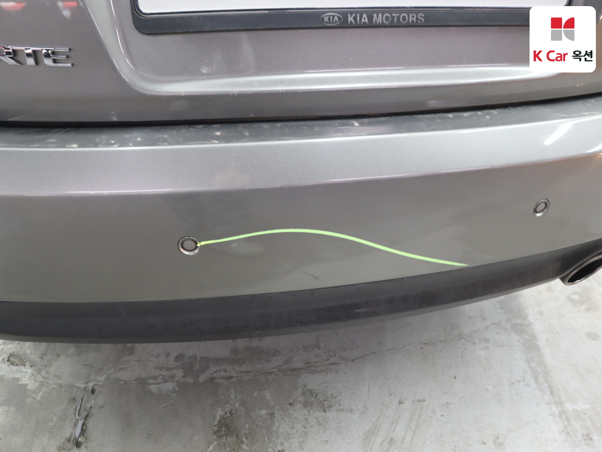 كيا فورتي 2013 - صورة 40