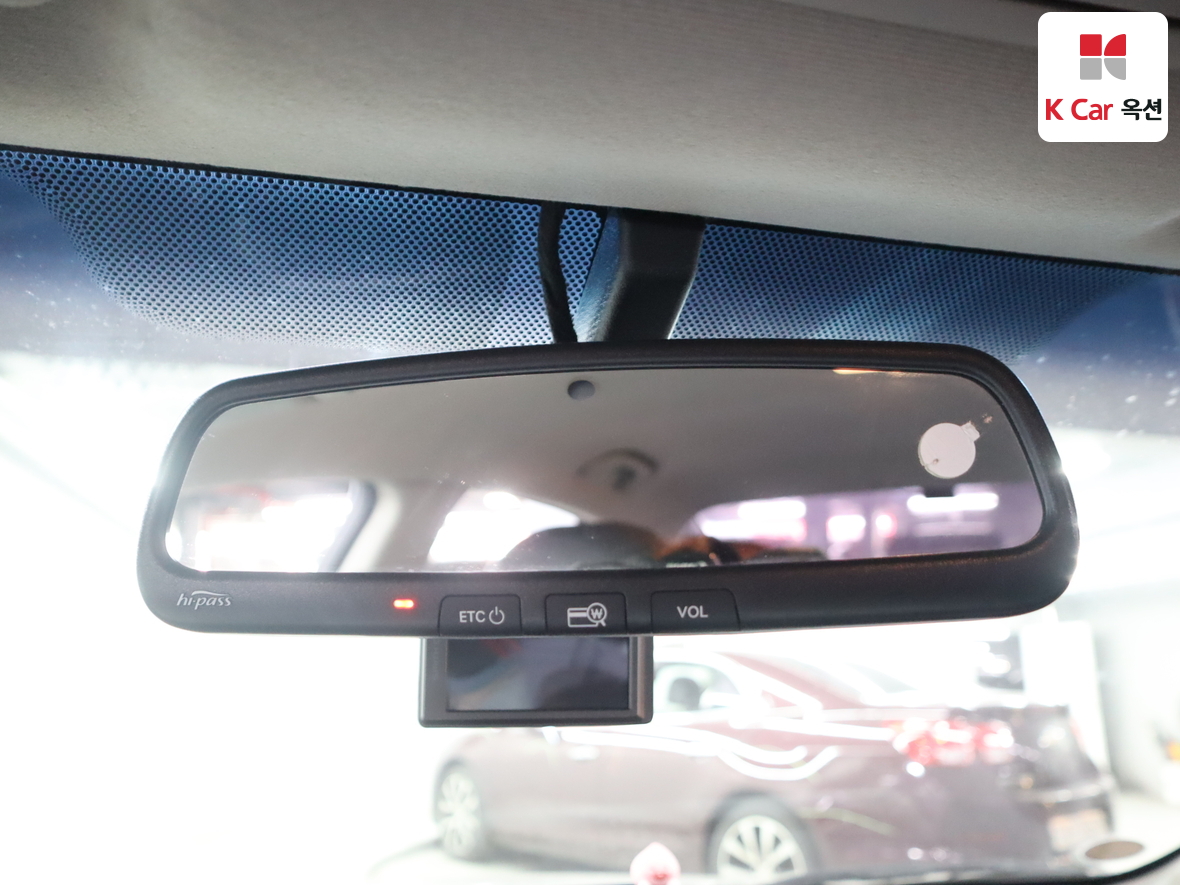 كيا فورتي 2013 - صورة 13