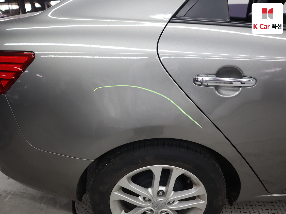 كيا فورتي 2013 - صورة 41