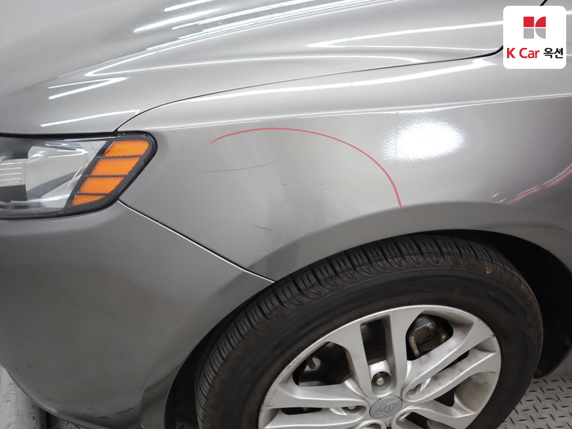 كيا فورتي 2013 - صورة 36