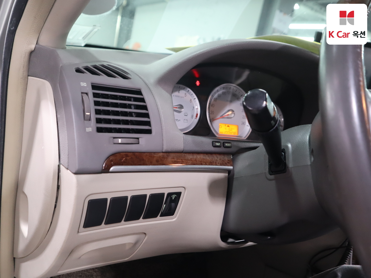 هيونداي سوناتا 2006 - صورة 9