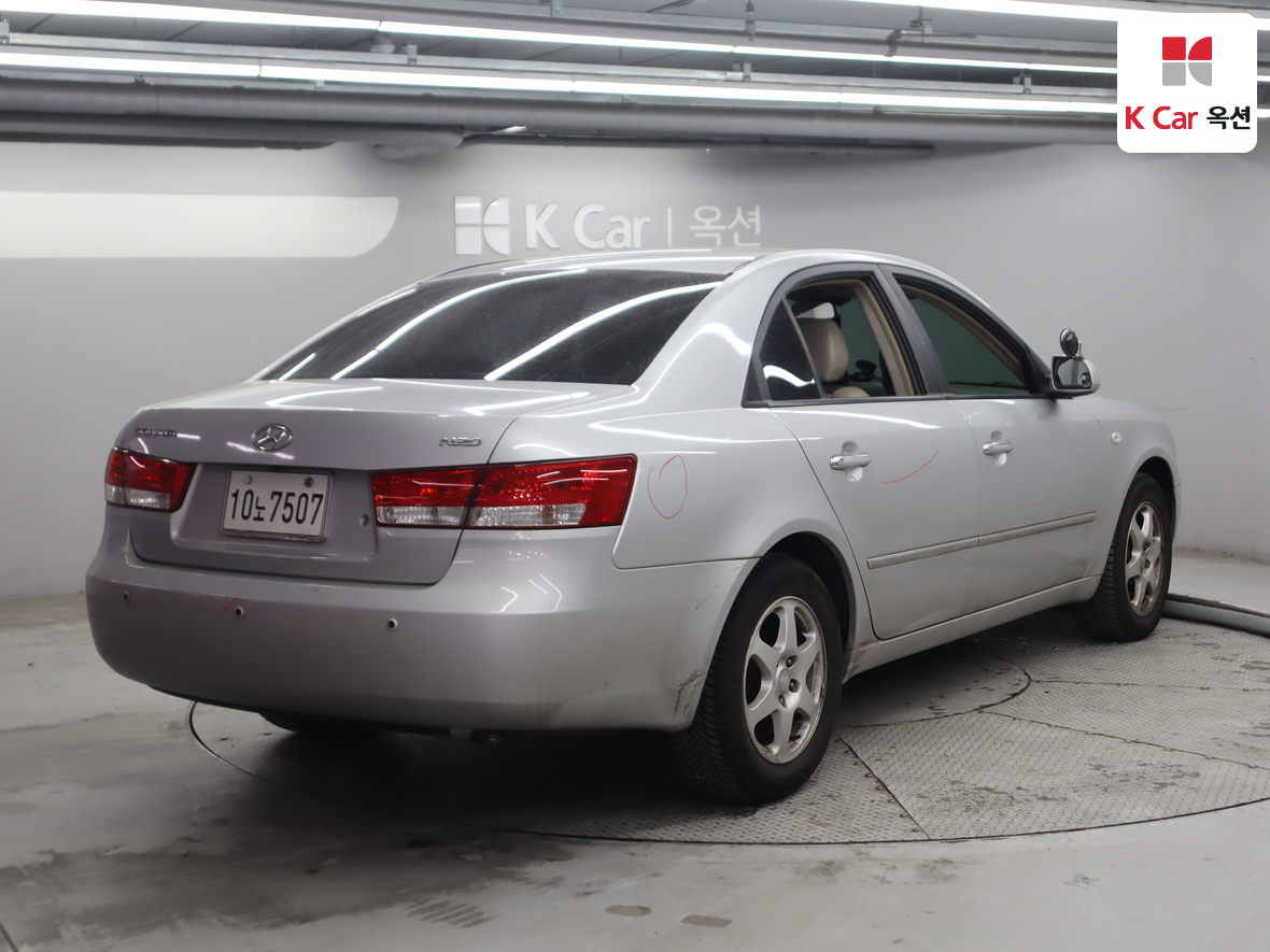 هيونداي سوناتا 2006 - صورة 2