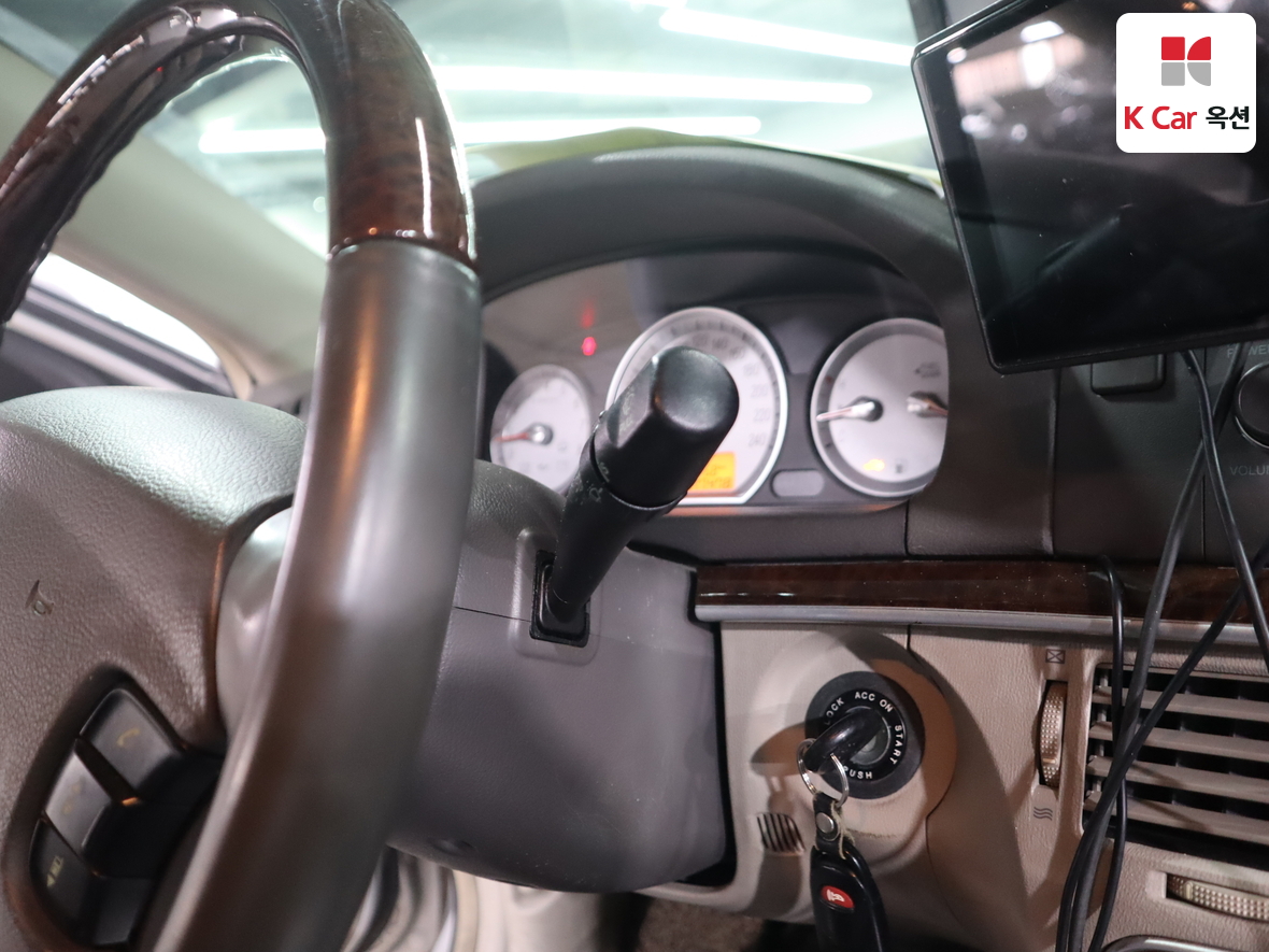 هيونداي سوناتا 2006 - صورة 11