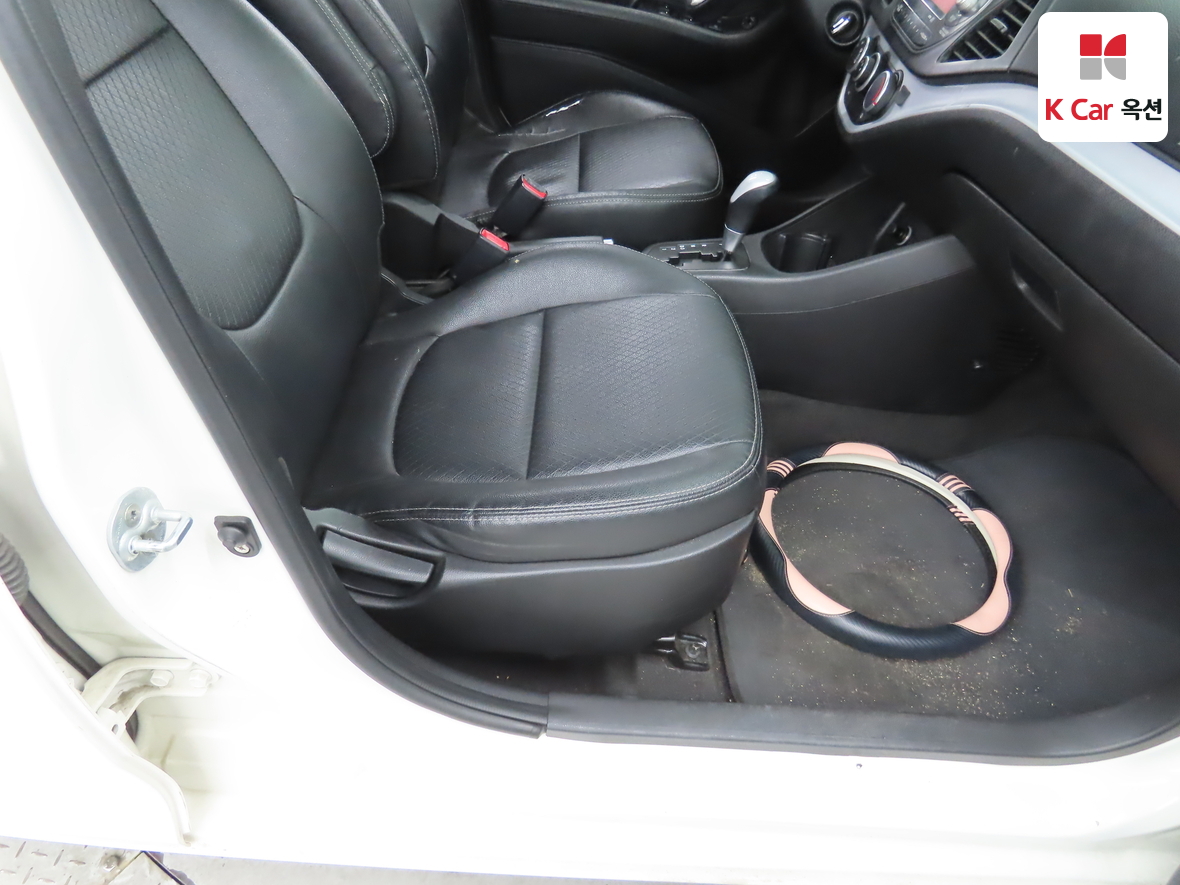 Kia Morning 2014 - Image 31