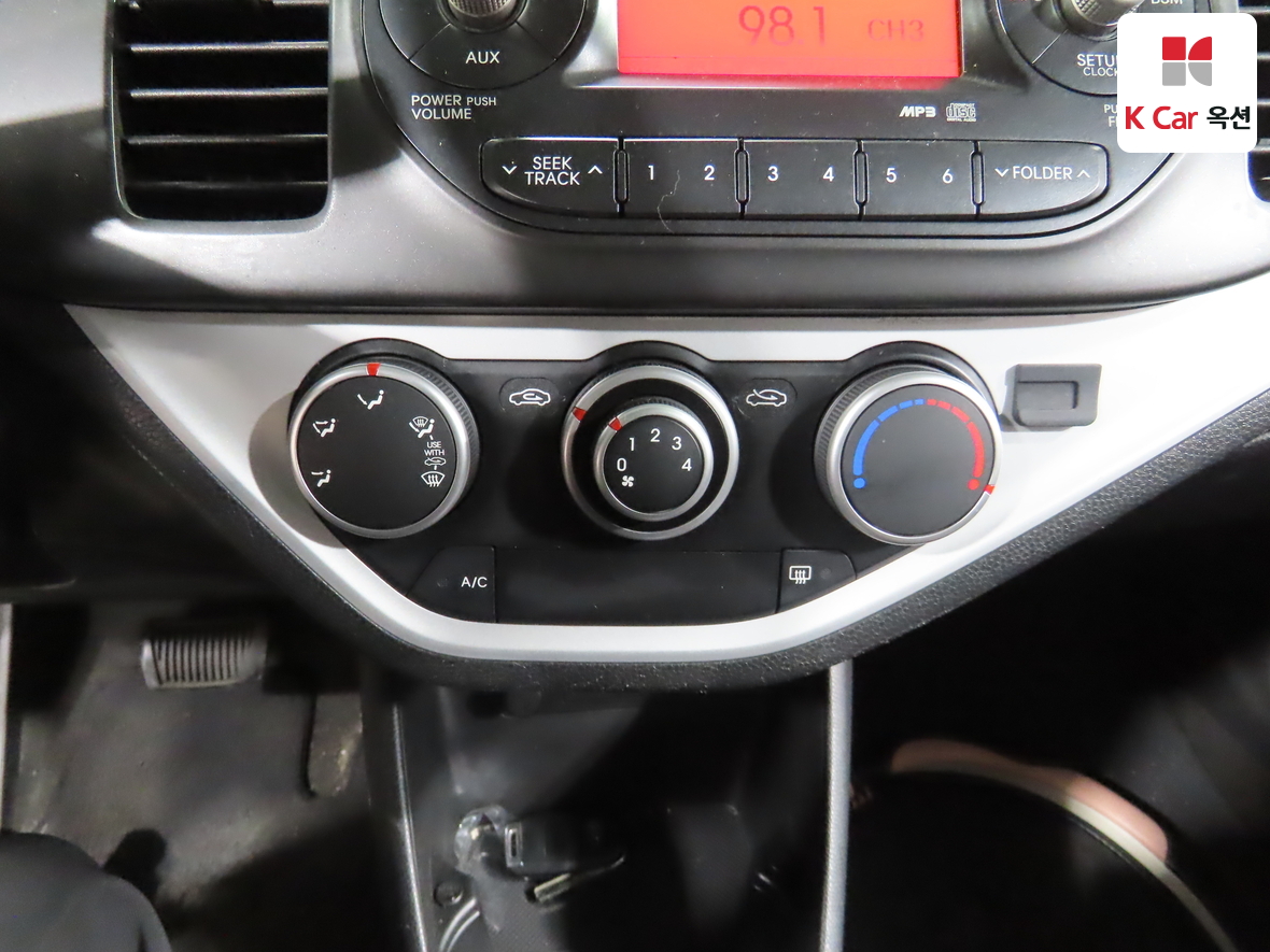 Kia Morning 2014 - Image 15