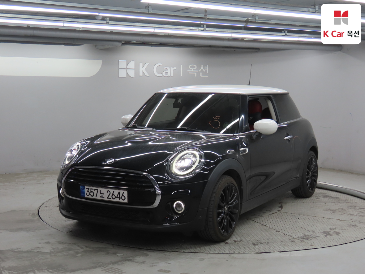 BMW MINI 2020 - Image 1