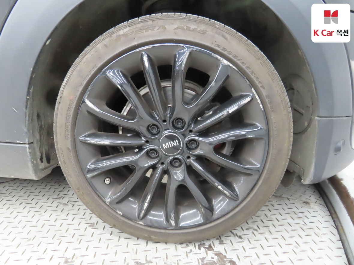 BMW MINI 2020 - Image 36