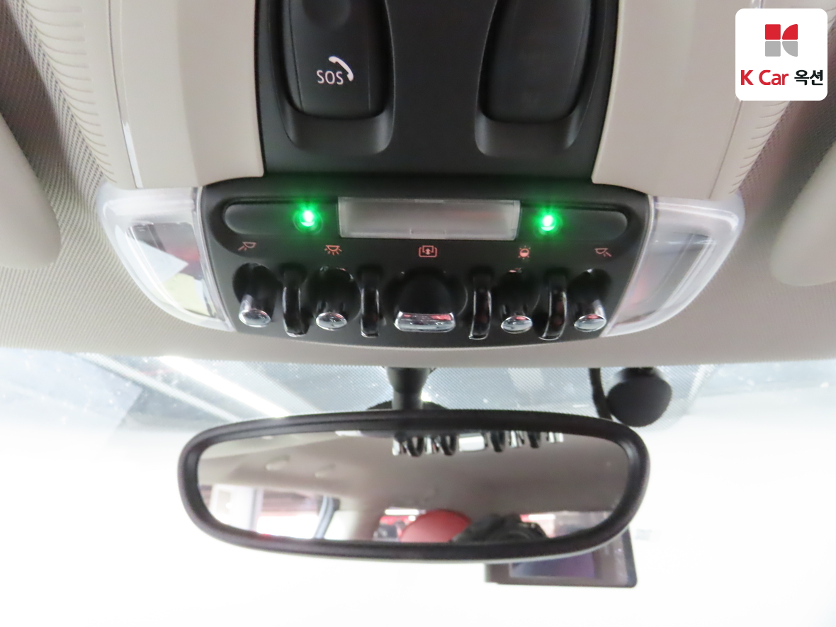 BMW MINI 2020 - Image 12