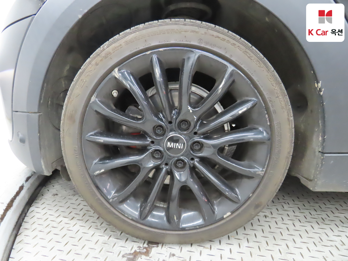 BMW MINI 2020 - Image 39