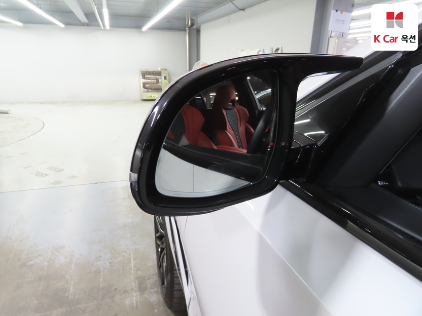 BMW - X6M - Image 23