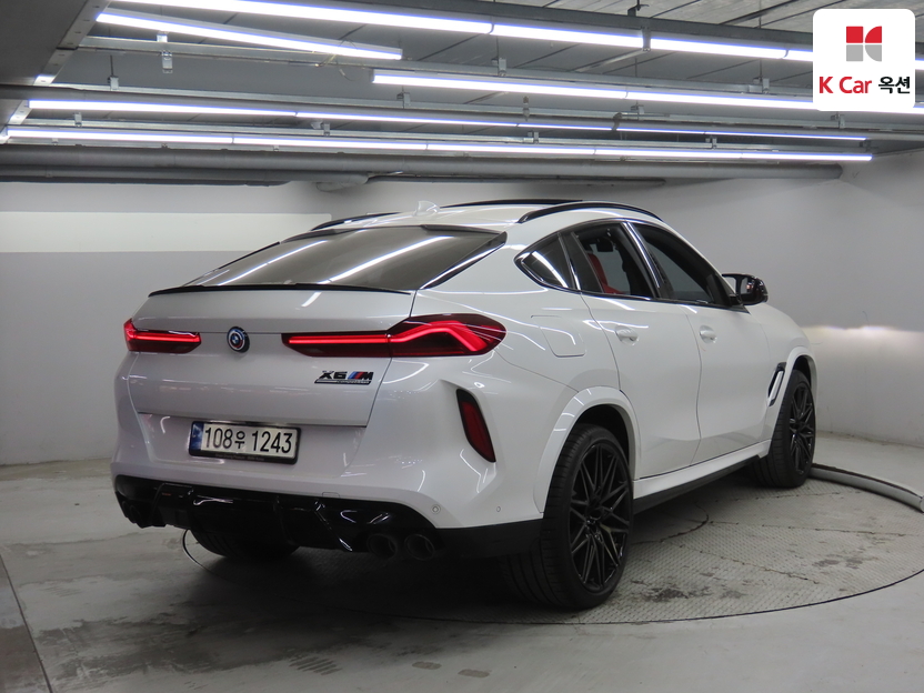 BMW - X6M - Image 2