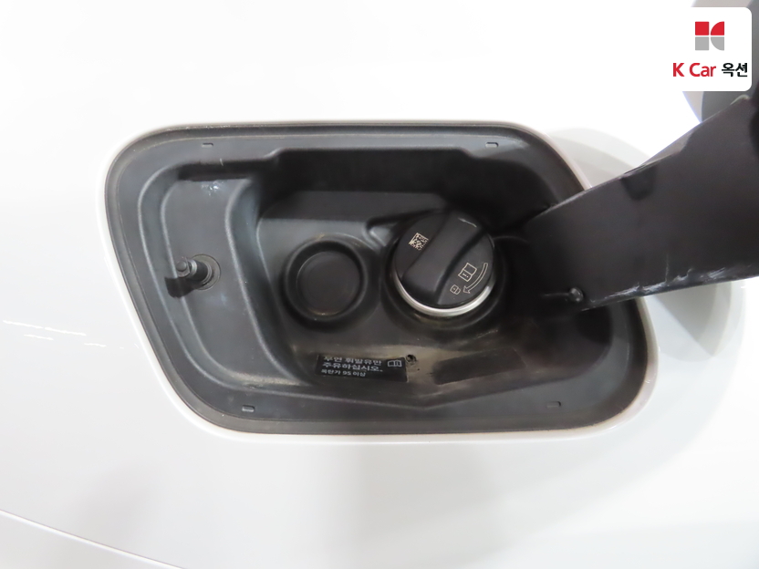 BMW - X6M - Image 30