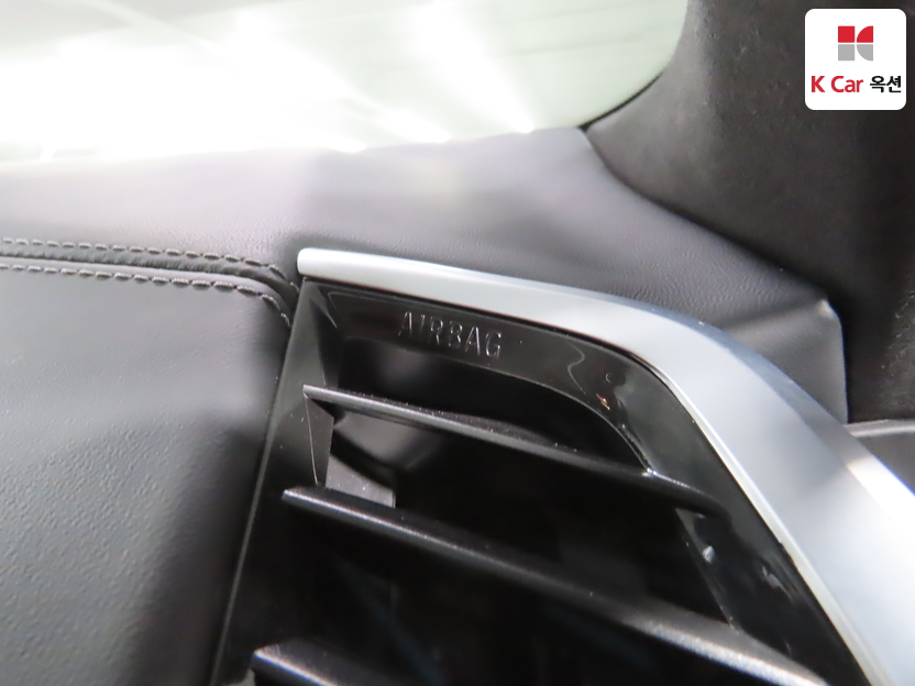 BMW - X6M - Image 35