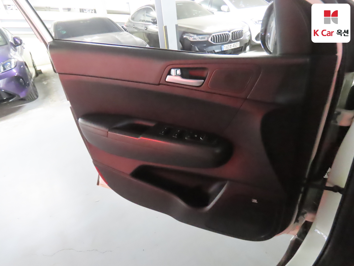 Kia Sportage 2016 - Image 8