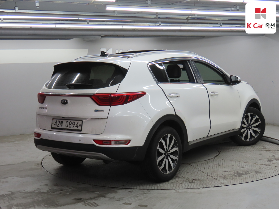 Kia Sportage 2016 - Image 2