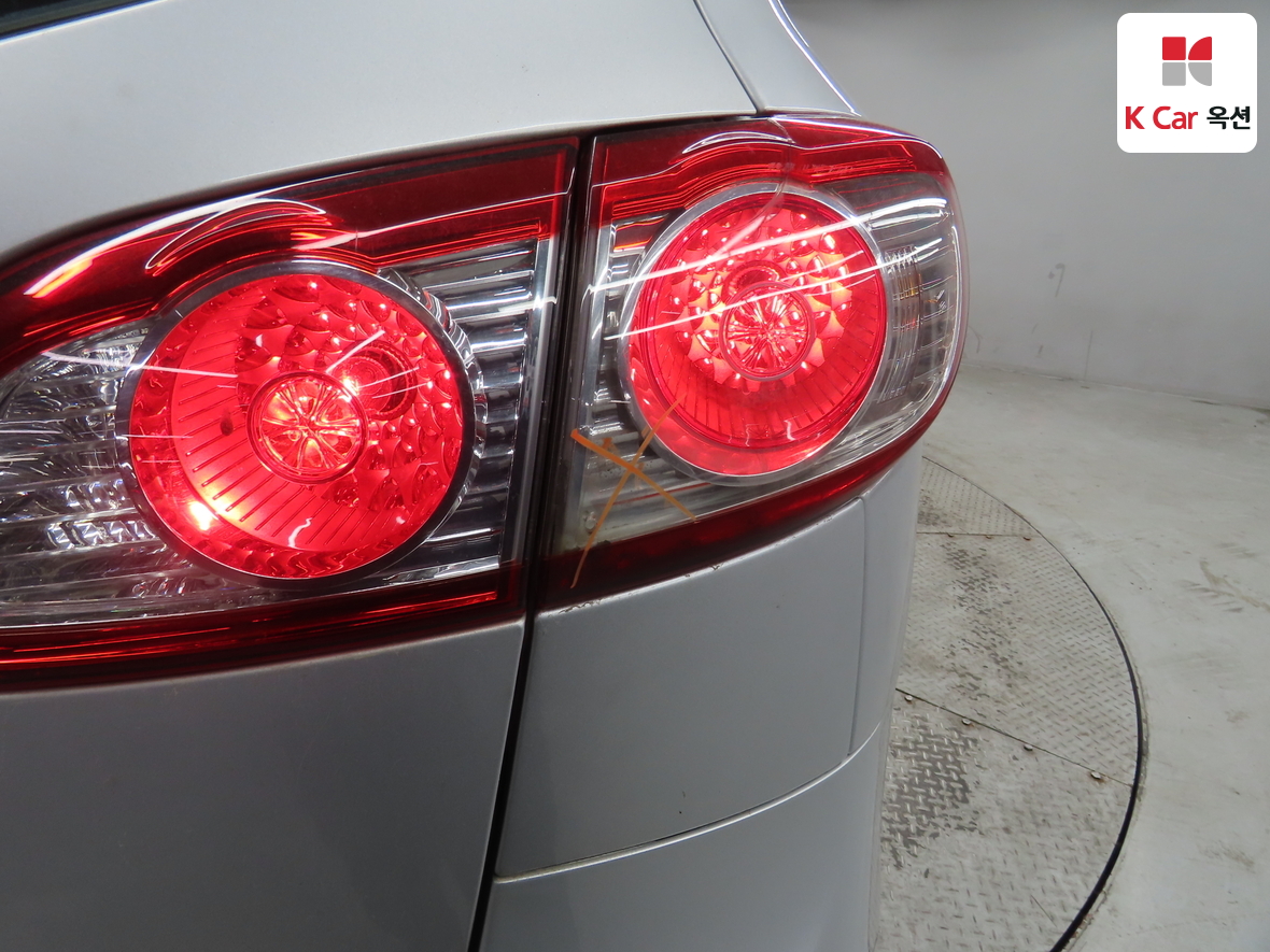 Hyundai Santa Fe 2012 - Image 39