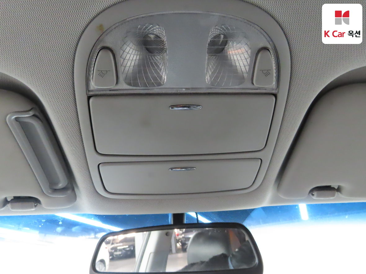 Hyundai Santa Fe 2012 - Image 12