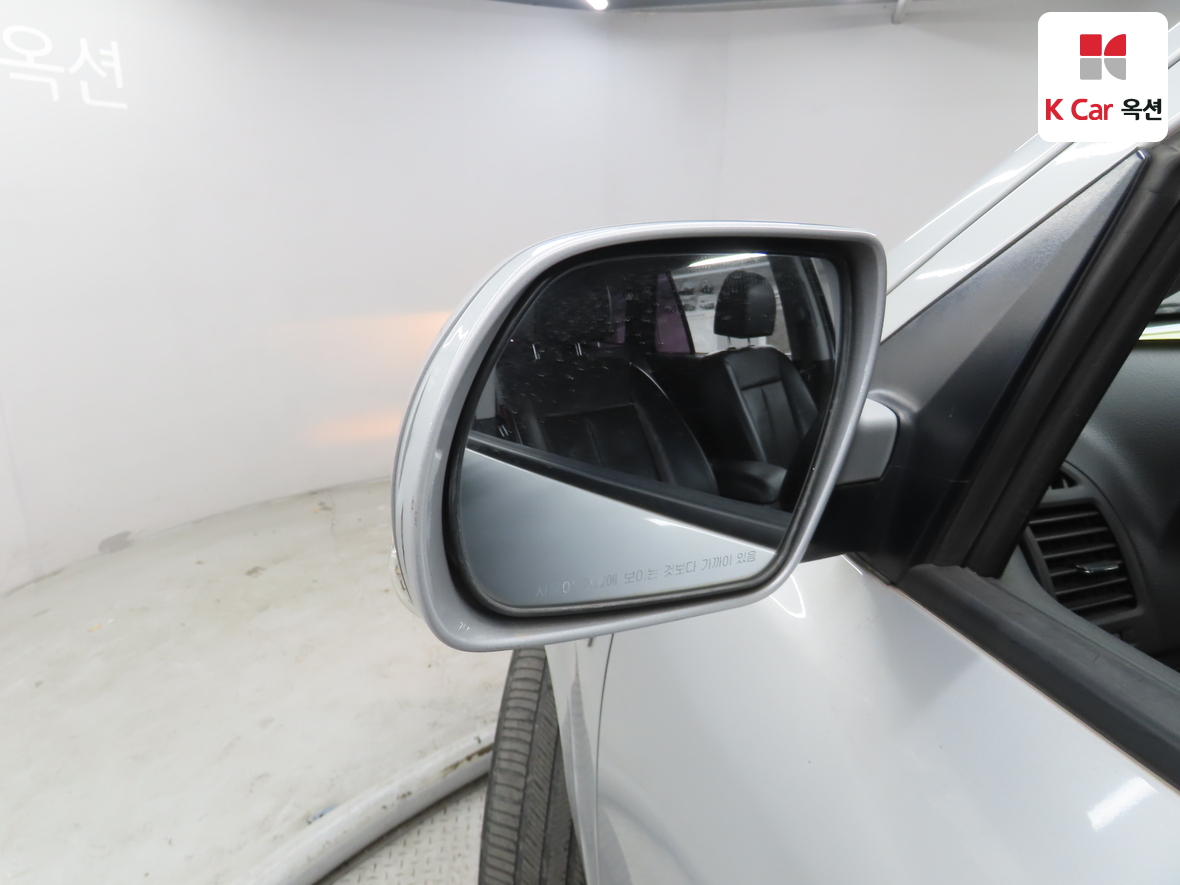 Hyundai Santa Fe 2012 - Image 22