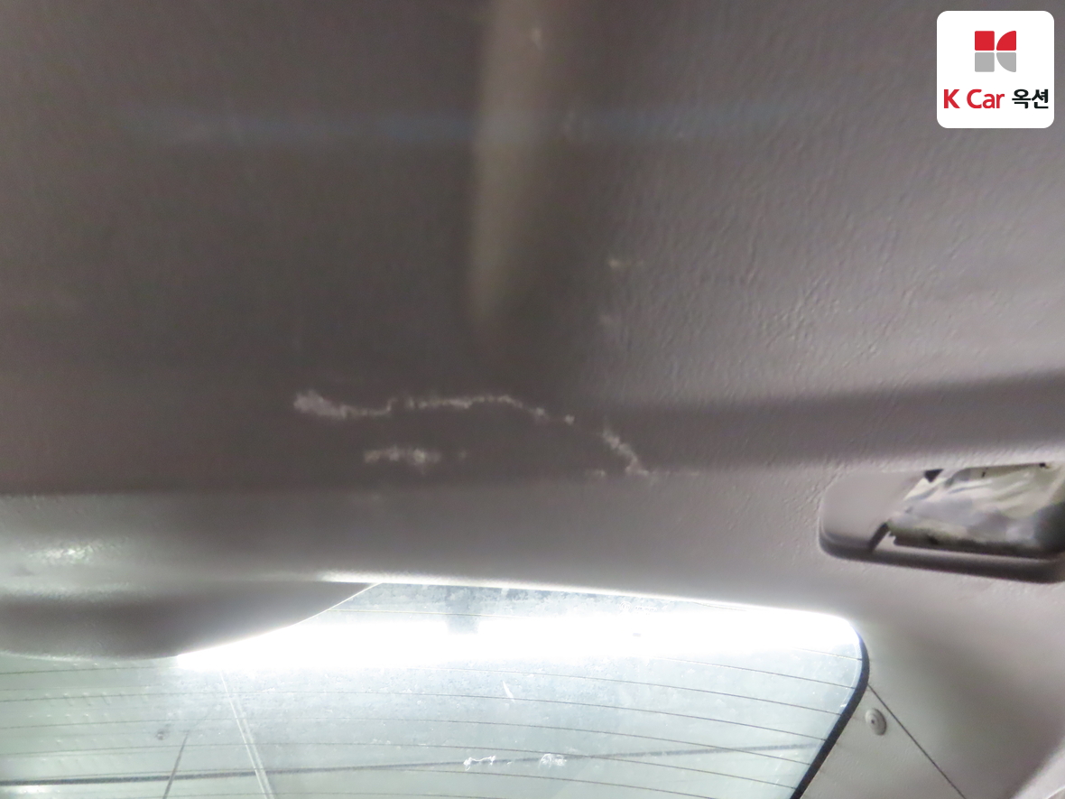 KG Mobility Korando Turismo 2015 - Image 28