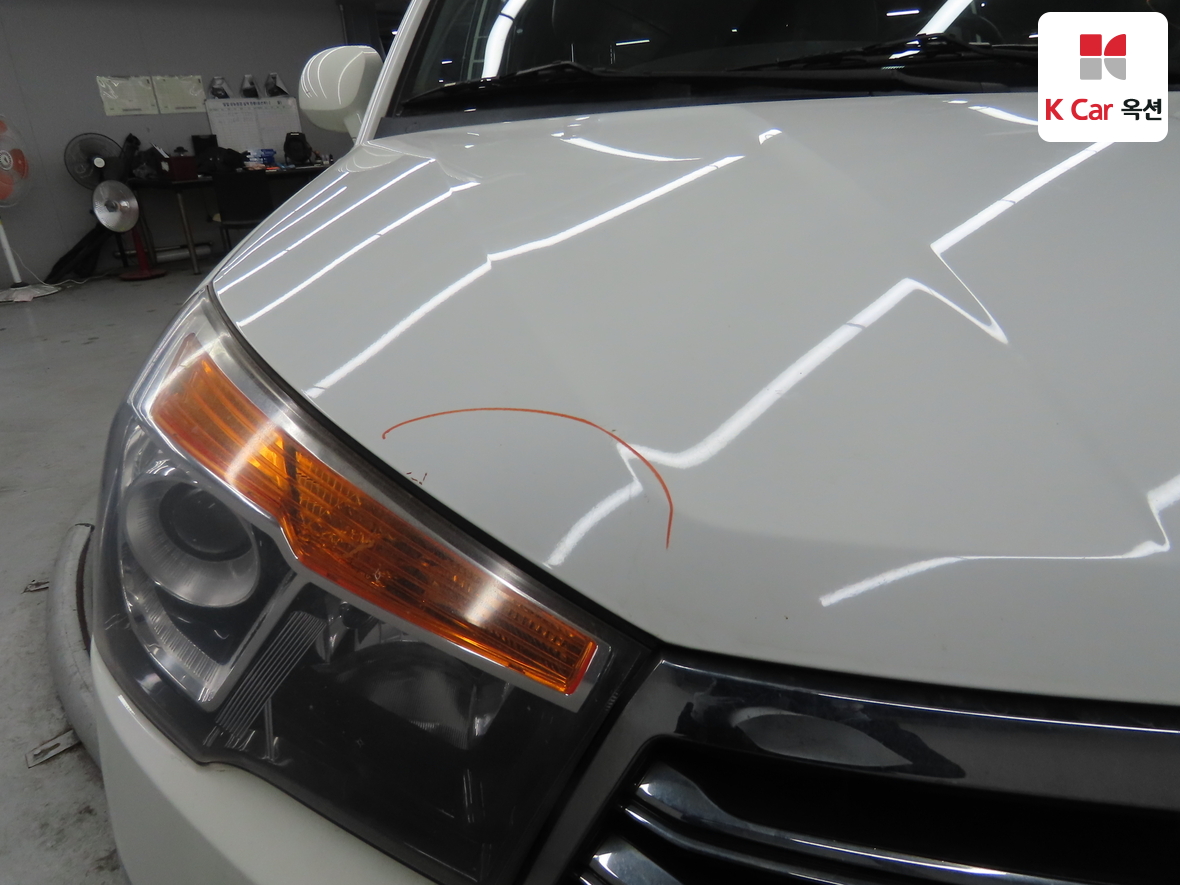 KG Mobility Korando Turismo 2015 - Image 39