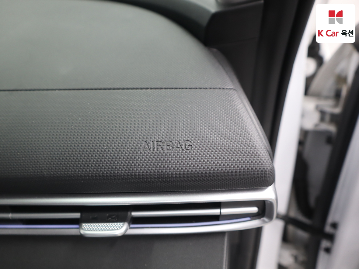 Hyundai Elantra 2024 - Image 31