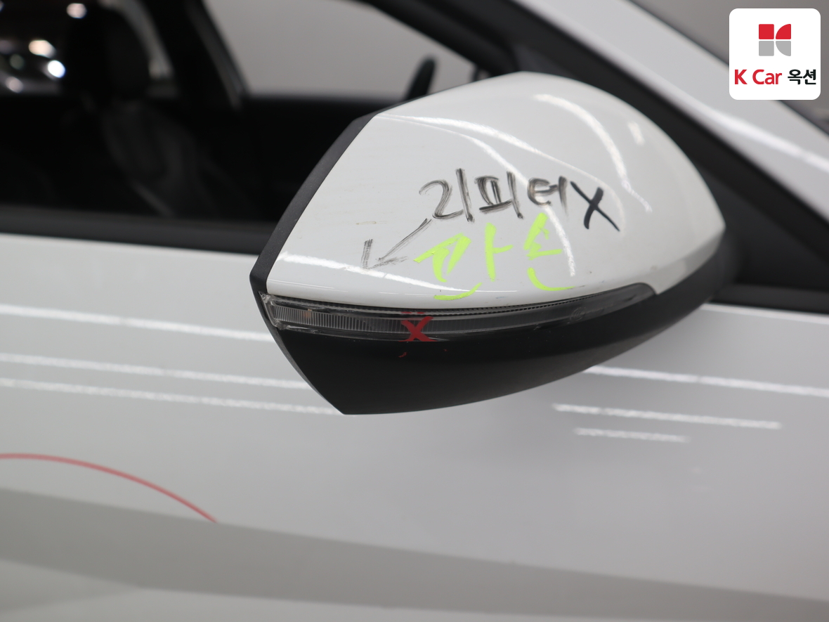 Hyundai Elantra 2024 - Image 35