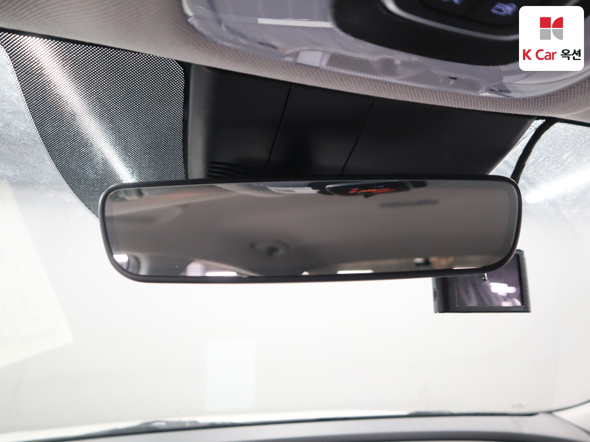 Hyundai Elantra 2024 - Image 13