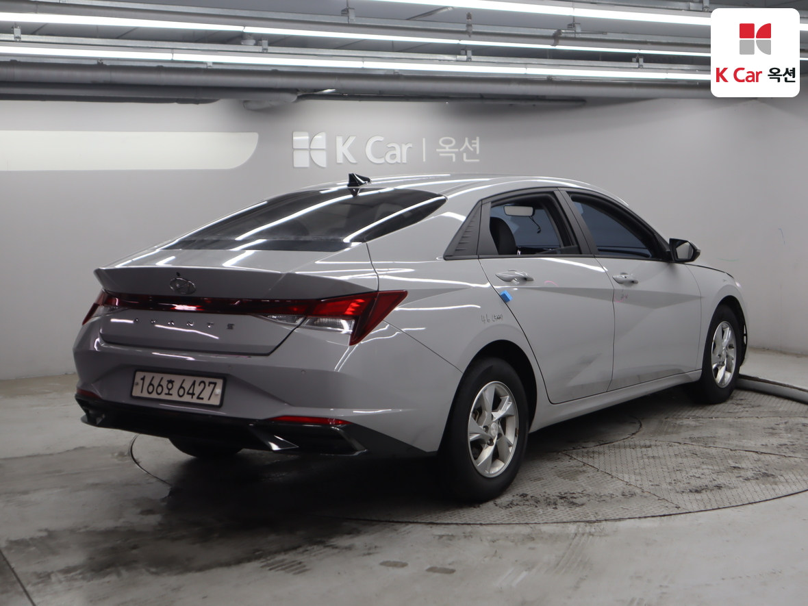 هيونداي إلانترا 2022 - صورة 2