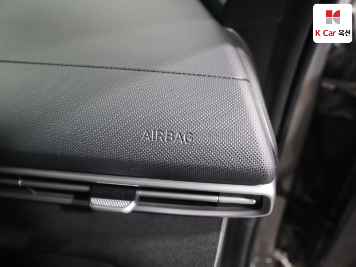 Hyundai Elantra 2021 - Image 31