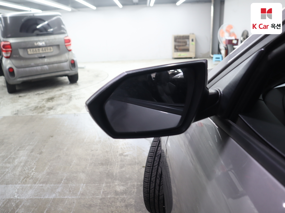 Hyundai Elantra 2021 - Image 22