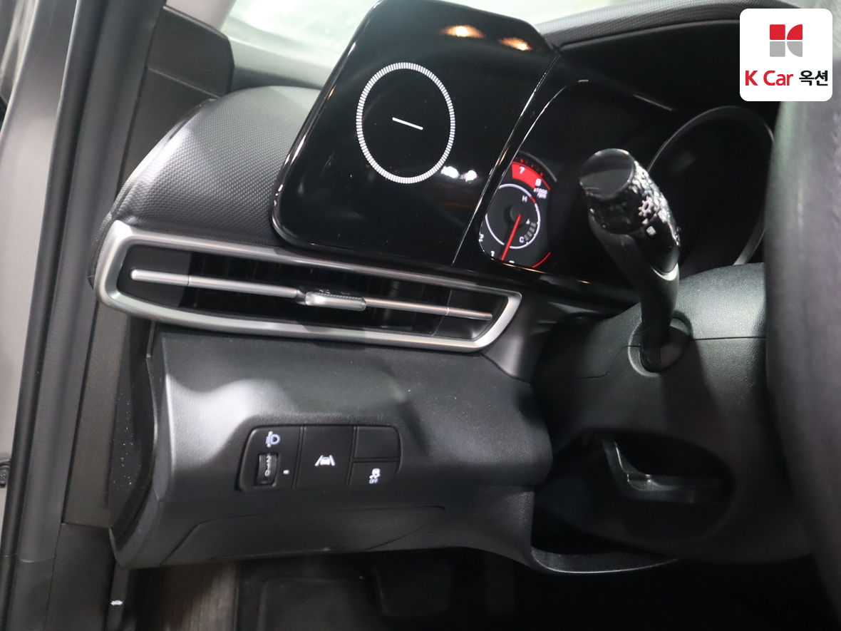 Hyundai Elantra 2021 - Image 9