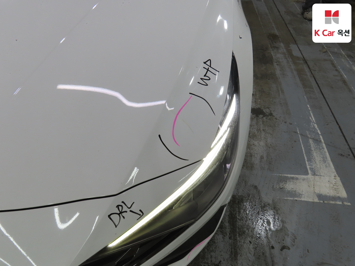 Hyundai Elantra 2023 - Image 35