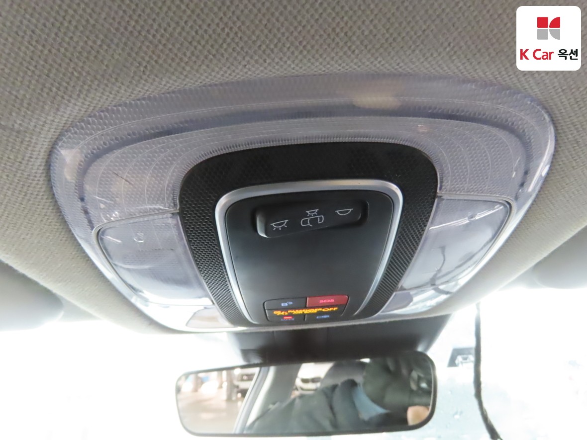 Hyundai Elantra 2023 - Image 12