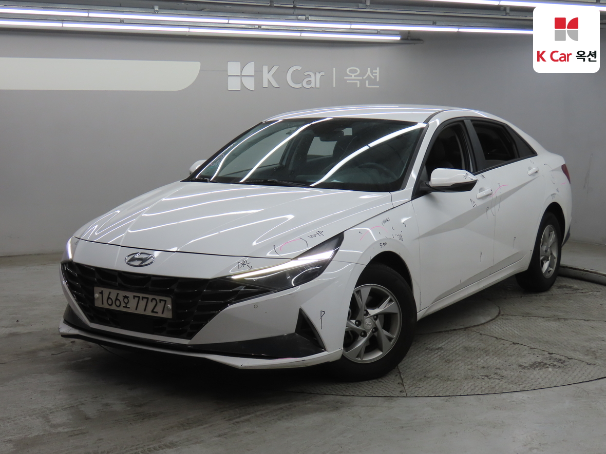 Hyundai Elantra 2023 - Image 1