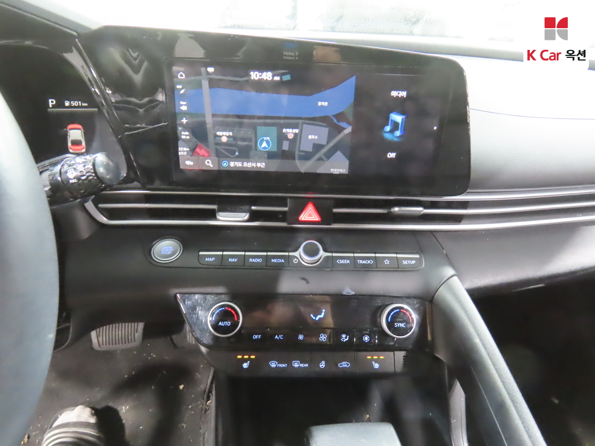 Hyundai Elantra 2023 - Image 6