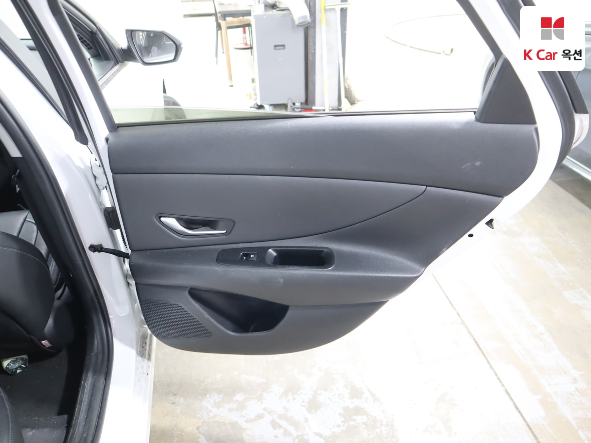 هيونداي إلانترا 2023 - صورة 26