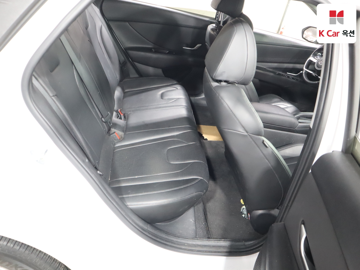 هيونداي إلانترا 2023 - صورة 27