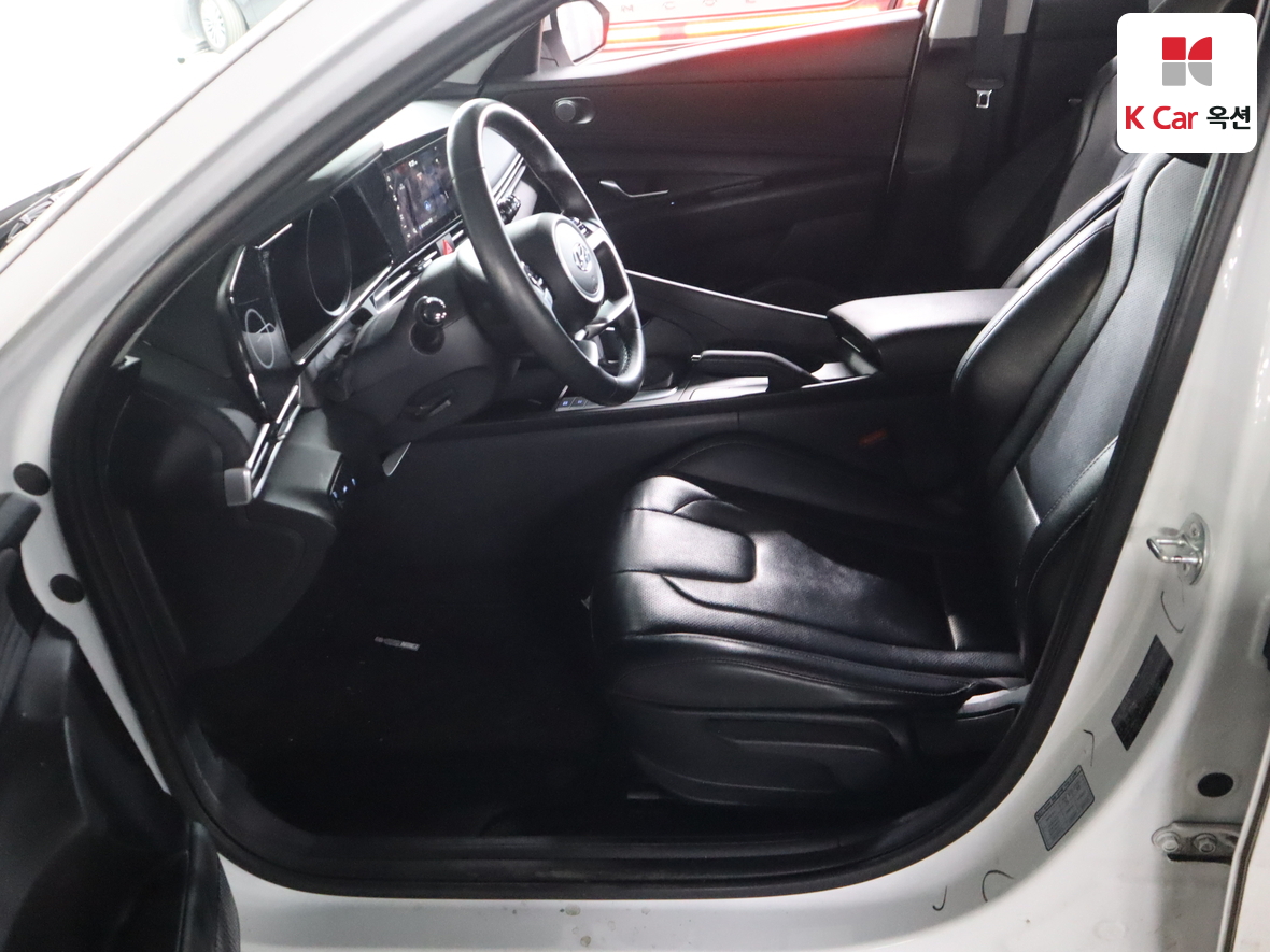 هيونداي إلانترا 2023 - صورة 18