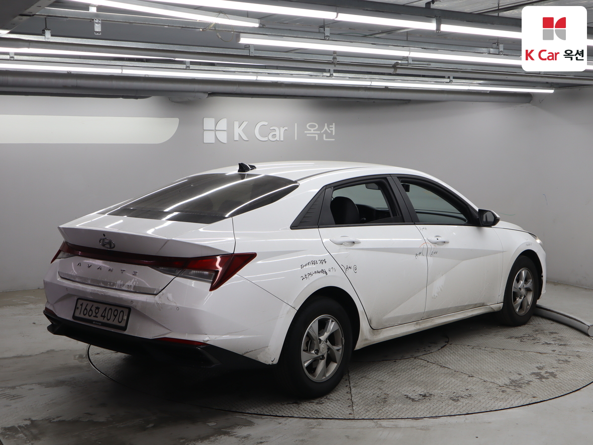 هيونداي إلانترا 2023 - صورة 2