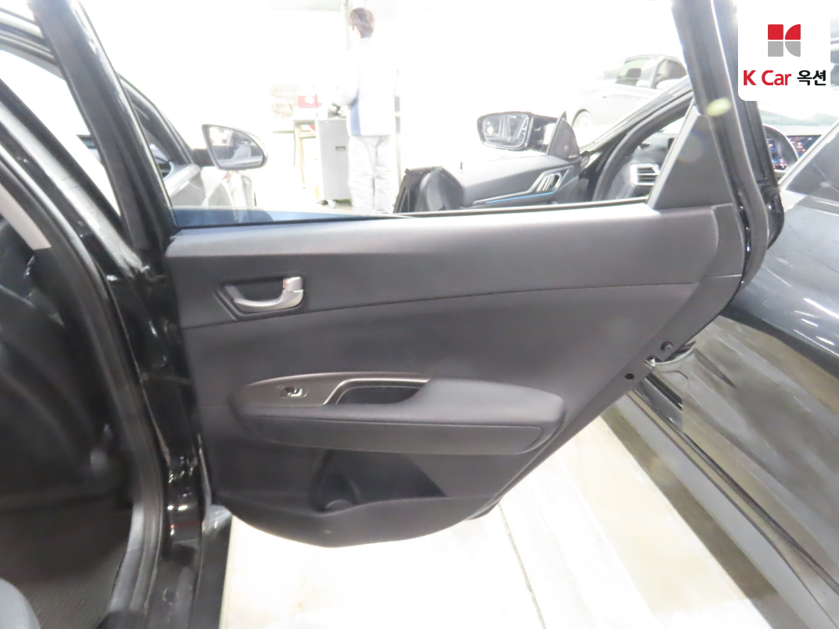 كيا K5 2020 - صورة 26