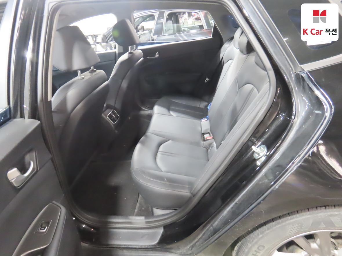 كيا K5 2020 - صورة 23