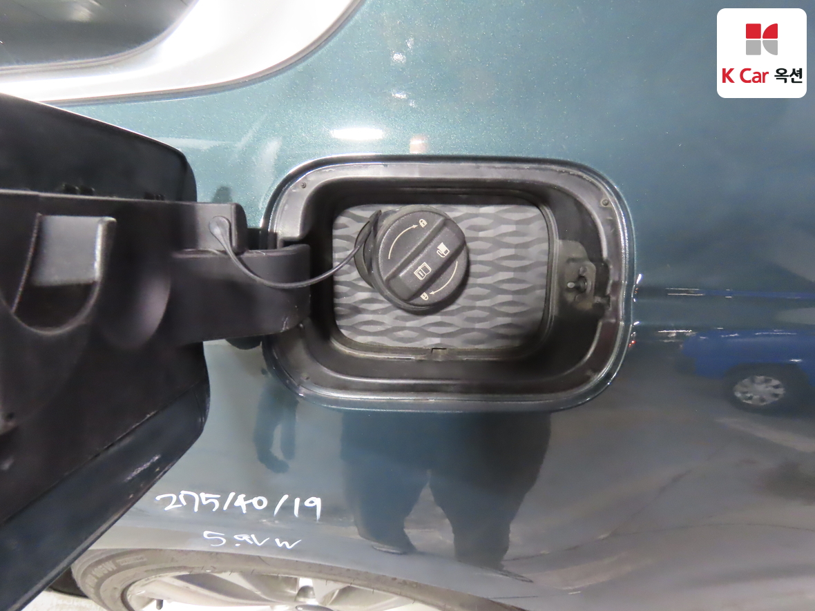 Kia K9 2023 - Image 25